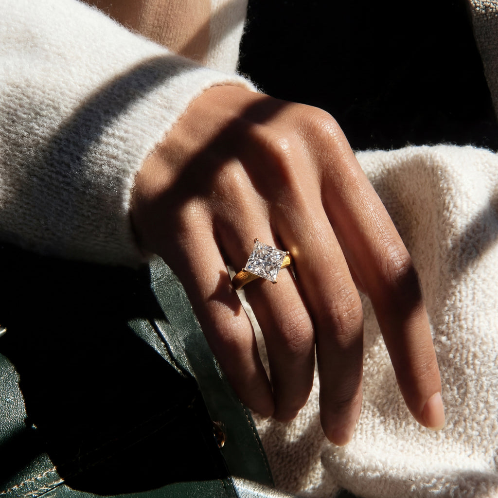 The Vow｜ An engagement ring and wedding band built to find each other perfectly